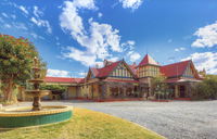 The Lodge Outback Motel - Redcliffe Tourism