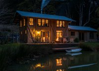 The Cob Barn - Accommodation Airlie Beach