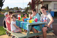 Warrnambool Holiday Park and Motel - Accommodation Hamilton Island