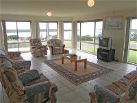 Water View House - Southport Accommodation