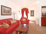 Crest Castle Bed and Breakfast - Redcliffe Tourism