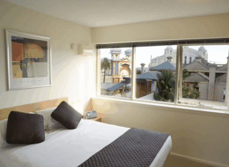 Easystay Studio Apartments - Bundaberg Accommodation