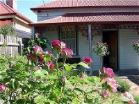 Airleigh - Rose Cottage - Wagga Wagga Accommodation