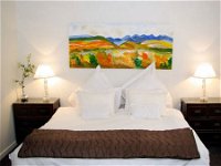 Boutique Stays - Lalique - Wagga Wagga Accommodation