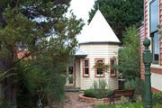 Braeside Garden Cottages - Townsville Tourism