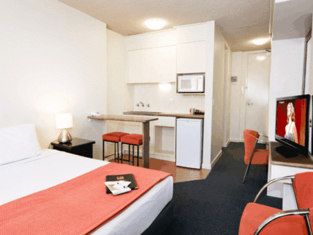City Limits Hotel Apartments - Accommodation Airlie Beach