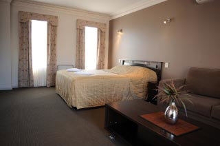 Soldiers Hill VIC Casino Accommodation