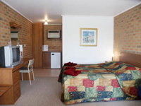 Quays Motel - Accommodation Airlie Beach
