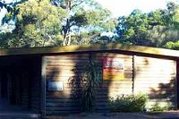 Beachcomber Caravan Park  Log Cabins - Accommodation Sydney