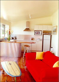 The Harbour House - Accommodation Airlie Beach