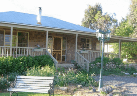 Buttercup Cottage  Apartment - Lennox Head Accommodation