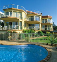 Baywatch Luxury Apartments - eAccommodation