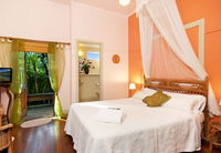 The Bamboo Cottage - Gold Coast 4U