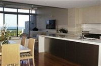 Beach House 4  Vue - Accommodation Redcliffe