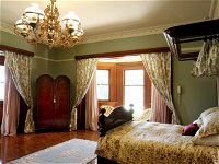 Beaumont House and Lodge - Hotel Accommodation