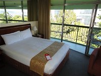 Metro Hotel Tower Mill - Hotel Accommodation