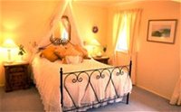Blue Mountains Lakeside Bed and Breakfast - - Accommodation Newcastle