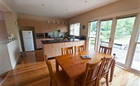 Bromyard Cottage - VIC Tourism