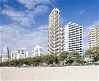 BreakFree Beachpoint Apartments - QLD Tourism