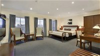 BEST WESTERN PLUS Buckingham International - Hotel Accommodation