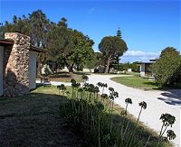 Flinders Island Cabin Park - Sunshine Coast Tourism