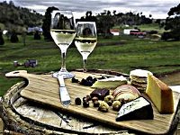 28 gates Luxury Farmstay and Fishery - Melbourne Tourism