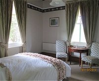 Cygnet's Secret Garden - Boutique Bed and Breakfast - New South Wales Tourism 