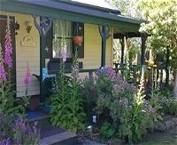 Blue Wren Riverside Cottage - Australia Accommodation