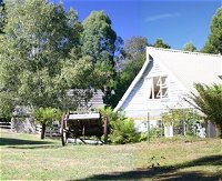 Hide-Away Cottage Retreat - QLD Tourism