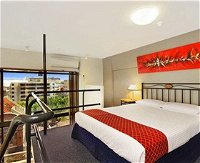 Metro Apartments on Darling Harbour - Melbourne Tourism