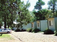 Camp Cypress Cabin and Caravan Park - Stayed