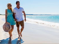 Swansea Hotel - Sunshine Coast Tourism