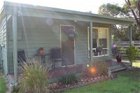 Waterfall Cottage - Melbourne Tourism