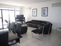 The Waterfront Dolphin - Accommodation Broadbeach