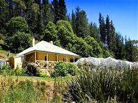 Bishops Adelaide Hills - Willow Cottage - Hotel Accommodation