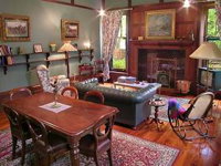 Buxton Manor - Musica Viva Apartment - New South Wales Tourism 