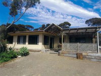 Loverings Beach House - D'estrees Bay - Australia Accommodation