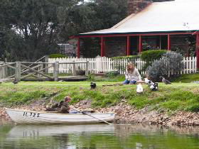 Stone Well SA Accommodation ACT