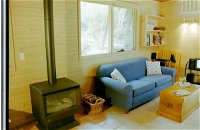 Lorneview Bed and Breakfast - Sunshine Coast Tourism