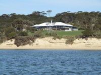 Doyles on the Bay Kingscote - Hotel Accommodation