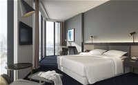 Four Points by Sheraton Melbourne Docklands - Hotel Accommodation