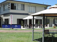 Hotel Motel 5 - Australia Accommodation