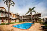 The Royal Palms Resort - New South Wales Tourism 