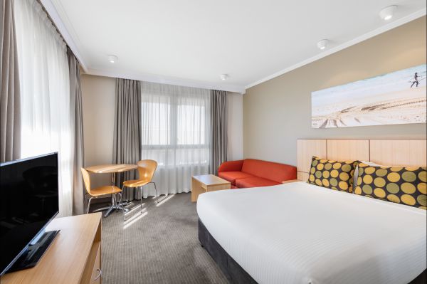 North Manly NSW Accommodation Broadbeach