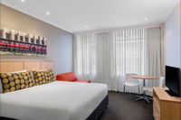 Travelodge Hotel Sydney Martin Place - Tourism TAS