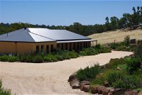 Yalooka Farm - Melbourne Tourism