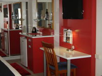 Avaleen Lodge Motor Inn - Tourism Gold Coast