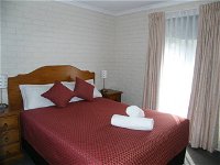 Capri Apartments - Hotel Accommodation