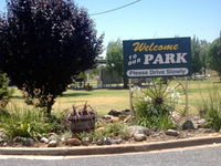 Country Club Caravan Park - Australia Accommodation