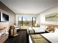 Crowne Plaza Canberra - Hotel Accommodation